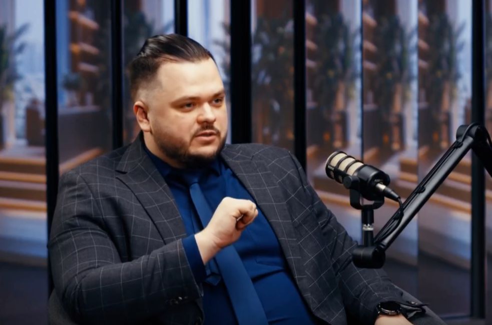 Прянишников Николай бизнесмен (3).png